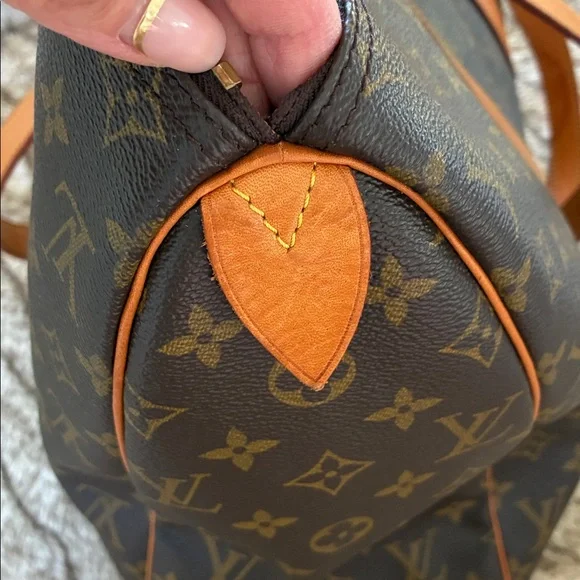 Louis Vuitton Flannery - Picture 10 of 13